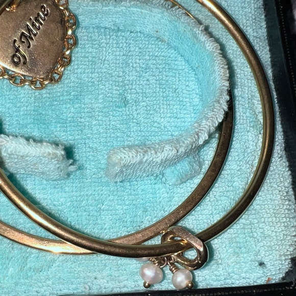 Juicy couture gold bracelet - Picture 8 of 11